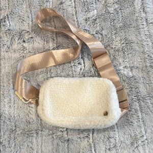 Cream Sherpa belt Bag